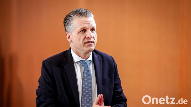 Leistungsabbau im Gesundheitssystem hält Kanzleramtschef Thorsten Frei (CDU) für unumgänglich. (Archivbild) Bild: Kay Nietfeld/dpa