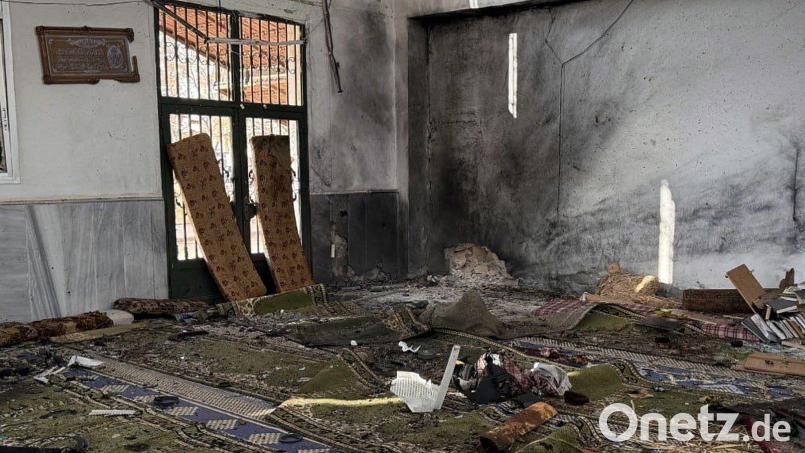 Mehrere Menschen wurden beim Anschlag in Homs getötet. Bild: Uncredited/SANA via AP/dpa