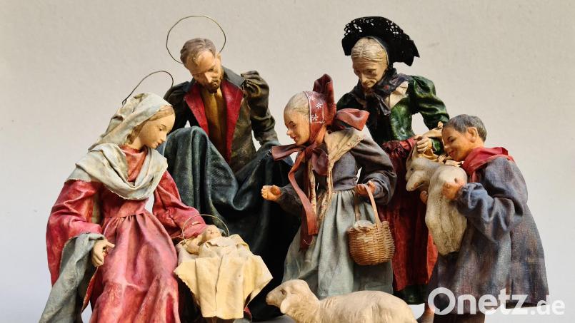 Eine große Weihnachtskrippe mit Tonfiguren in Odenwälder Tracht, von Elisabeth Murhard, Schriesheim 1955-1990. Bild: Stadt Marktredwitz
