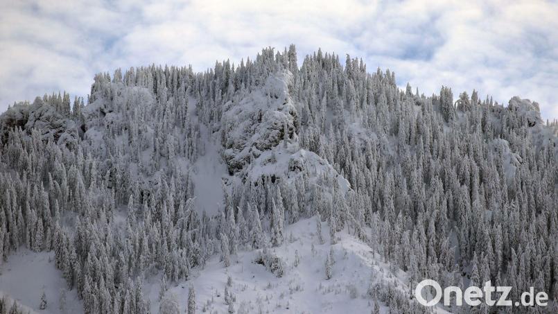 Die Bahn auf den Tegelberg nahe Schloss Neuschwanstein fuhr nach dem Brand am Montag nicht mehr. (Archivbild) Bild: Karl-Josef Hildenbrand/dpa