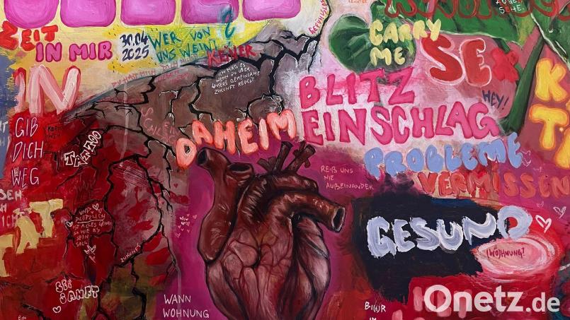 Unter anderem entstehen farbenfrohe Werke. Bild: ubb