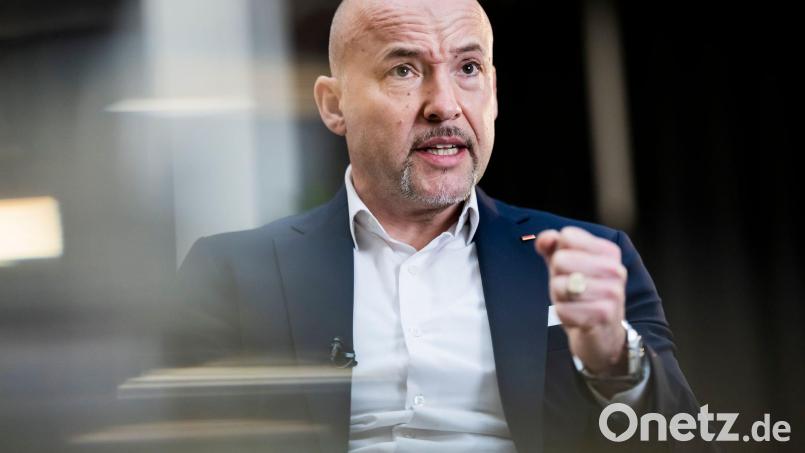 Alexander Hoffmann meint: Europa müsse „auf der ganzen Klaviatur“ der Verteidigungsfähigkeit spielen. Bild: Christoph Soeder/dpa