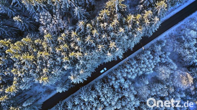 Mit Schnee und Frost startet der Freistaat ins neue Jahr. (Archivbild) Bild: Karl-Josef Hildenbrand/dpa