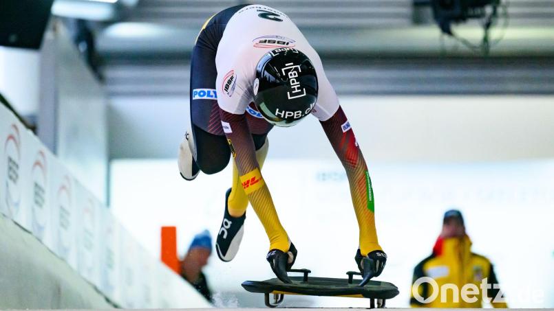 Jacqueline Pfeifer wird im Skeleton-Weltcup in Winterberg als Fünfte beste Deutsche. Bild: Robert Michael/dpa