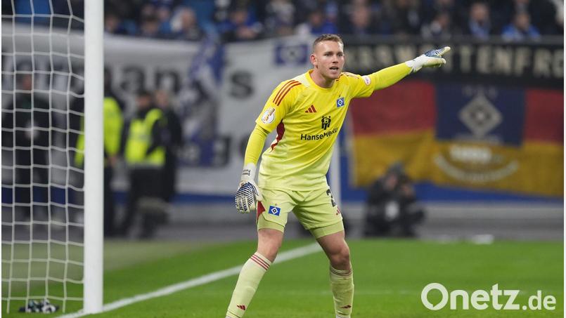 Torwart Daniel Peretz will den Hamburger SV unbedingt verlassen. (Archivbild) Bild: Marcus Brandt/dpa