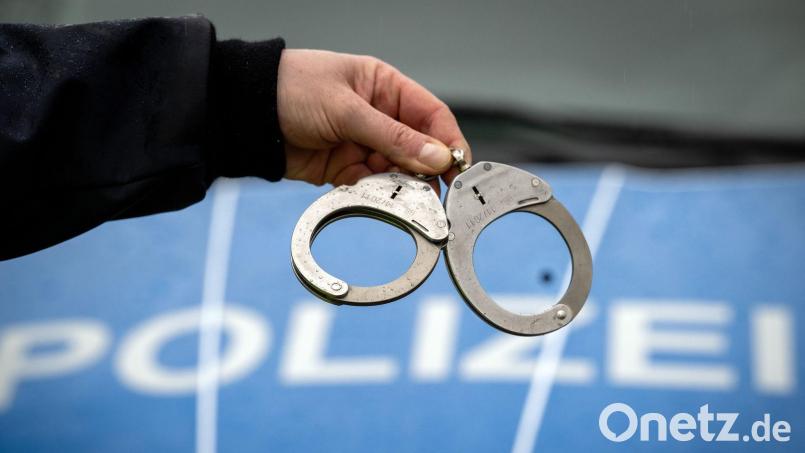 Die Kriminalpolizei ist für die Ermittlungen zuständig. (Symbolbild) Bild: Soeren Stache/dpa