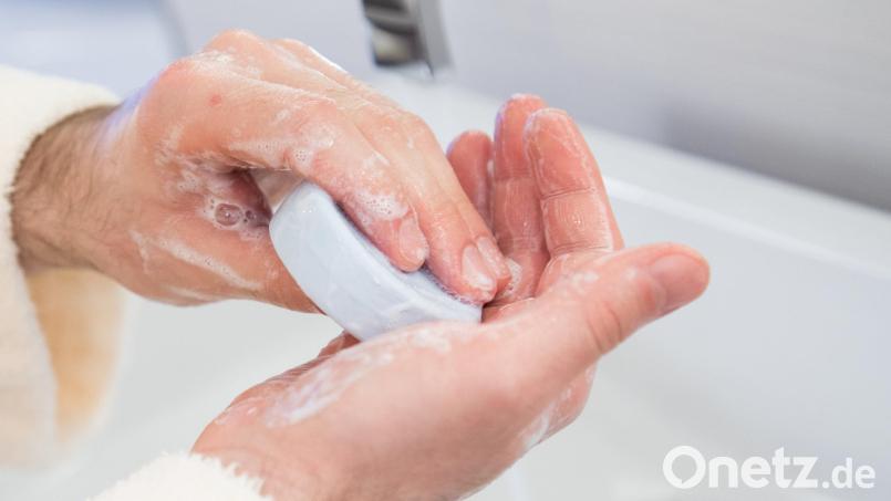 Das beste Mittel gegen Hepatitis: Gründlich Hände waschen. Symbolbild: Christin Klose/dpa