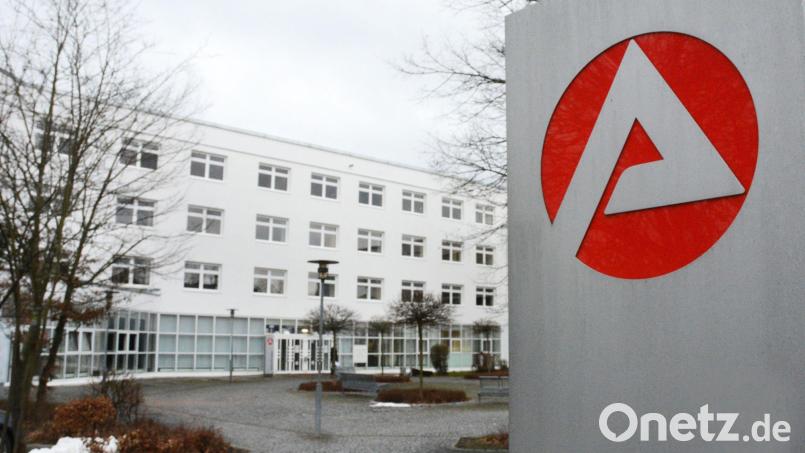 In der Stadt Weiden und im Landkreis Neustadt/WN ist die Arbeitslosigkeit im Dezember 2025 gestiegen. Archivbild: Gabi Schönberger