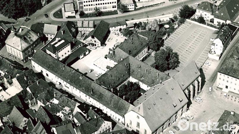 Das ist mal wieder eine sehr leichte Aufgabe, aber ein schönes Bild, wie wir meinen. Wo kreist unser Flugzeug heute? Luftbild: Werner Lischka