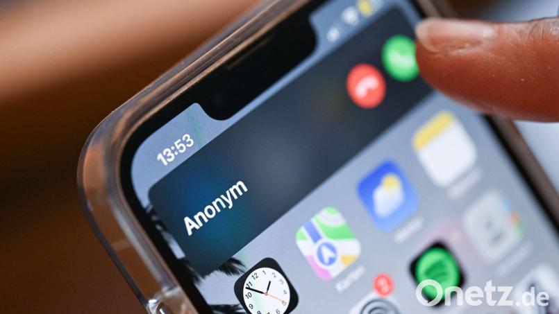 Eine Frau aus Burglengenfeld wurde Opfer eines Schockanrufs. Symbolbild: Bernd Weißbrod/dpa