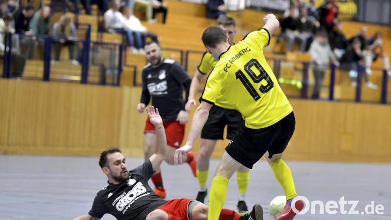 Heiße Duelle zwischen Amberger Vereinen: Die Stadtmeisterschaft verspricht auch in diesem Jahr wieder spannende Partien. Archivbild: Hubert Ziegler