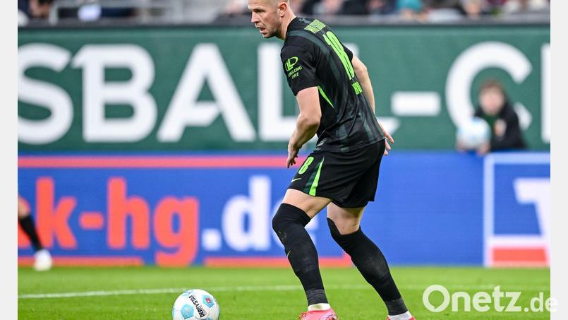 Denis Vavro vom VfL Wolfsburg. Bild: Harry Langer/dpa