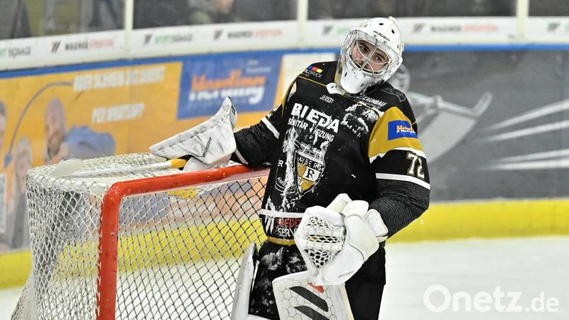 David Kubik und der ERSC Amberg sind am Freitagabend in Geretsried zu Gast. Bild: Hubert Ziegler