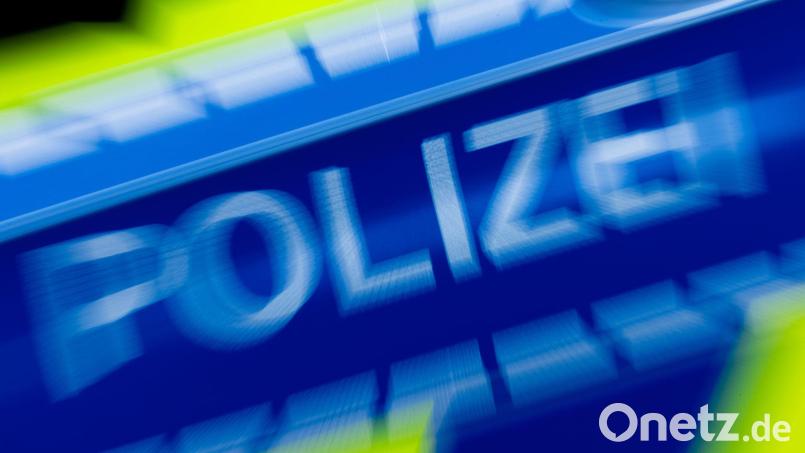 Die Nachbarin brach sich den Arm. (Symbolbild) Bild: Rolf Vennenbernd/dpa