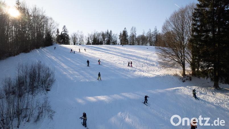 Seit Dienstag hat der Skilift in Pfaben wieder geöffnet. Auch Kinderskikurse werden wieder angeboten. Archivbild: rw