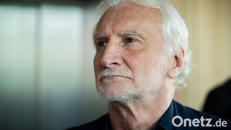 Rudi Völler äußert sich zu den WM-Chancen von Torhüter Marc-André ter Stegen. (Archivbild) Bild: Christoph Soeder/dpa