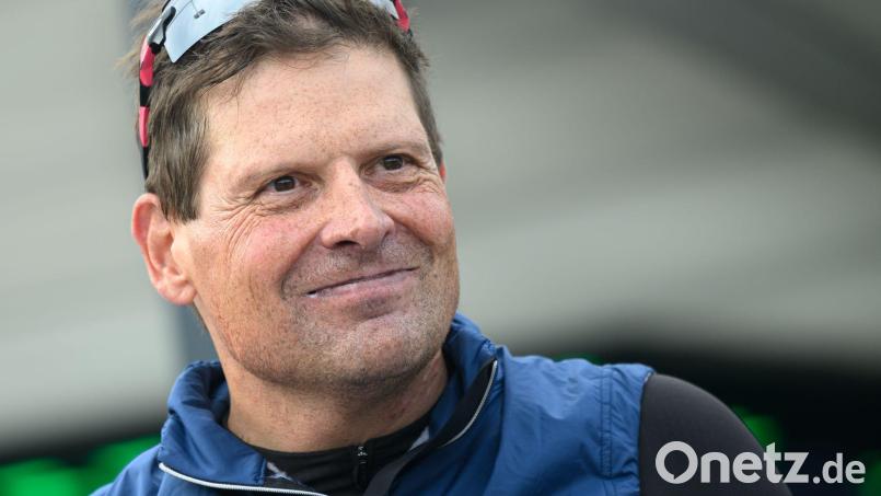 Jan Ullrich schaute bei den Cross-Meisterschaften seinen Söhnen zu. (Archivbild) Bild: Hendrik Schmidt/dpa