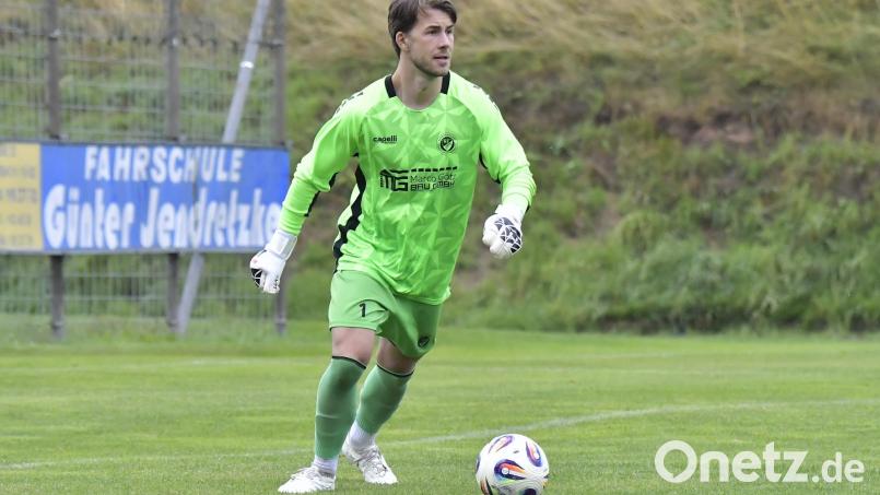 Niklas Mecke, Torhüter der SF Ursulapoppenricht, erhält Konkurrenz. Bild: Hubert Ziegler