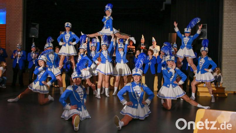 Die große Garde überzeugte mit ihrem hervorragenden Auftritt. Bild: egl