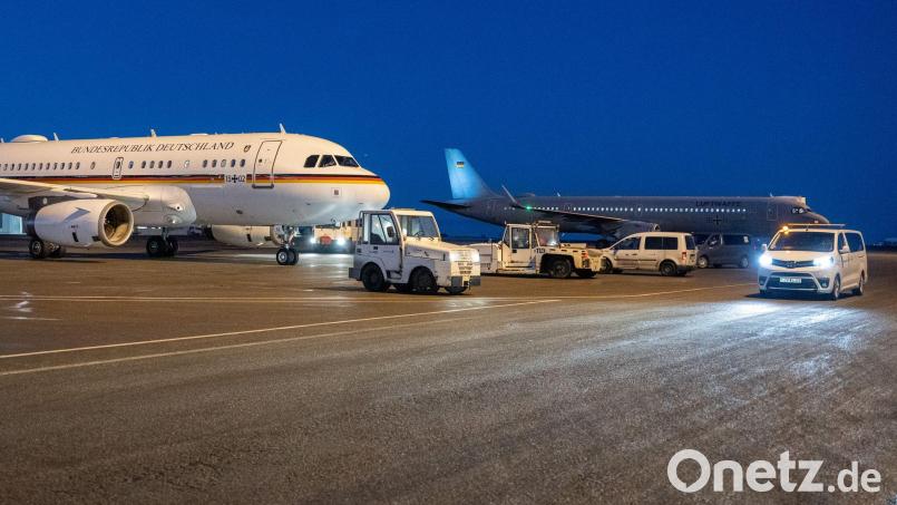 Beide Maschinen hatten den gleichen Weg. Bild: Michael Kappeler/dpa