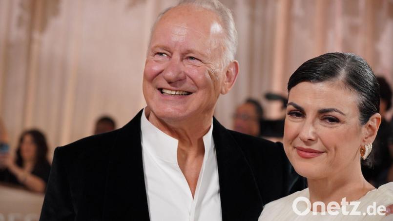 Stellan Skarsgard gewinnt den Golden Globe als bester Nebendarsteller in einem Spielfilm. Bild: Jordan Strauss/Invision/AP/dpa