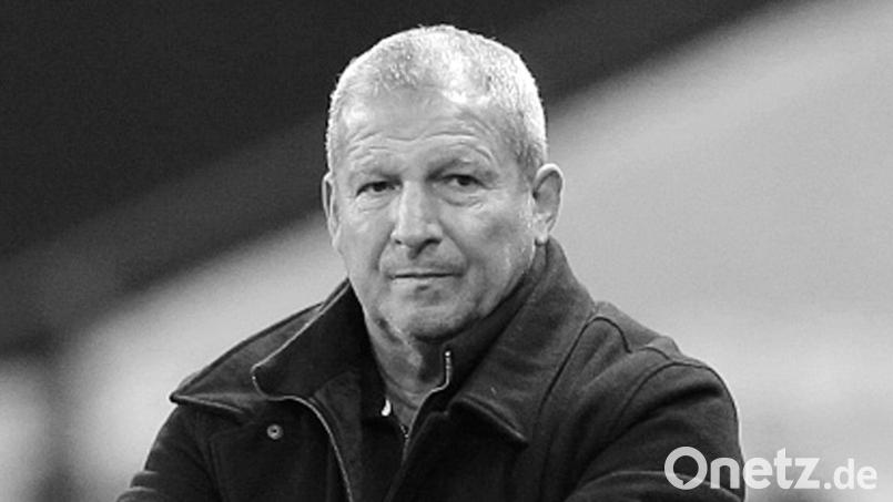 Starb im Alter von 72 Jahren: Trainer Rolland Courbis (Archivbild) Bild: Lionel Cironneau/AP/dpa