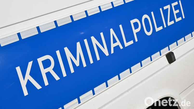 In Cham wurde bei einer Kontrolle Heroin bei einem 41-Jährigen gefunden. Der Mann sitzt nun in Untersuchungshaft. Die Ermittlungen laufen. Symbolbild: Patrick Pleul/dpa