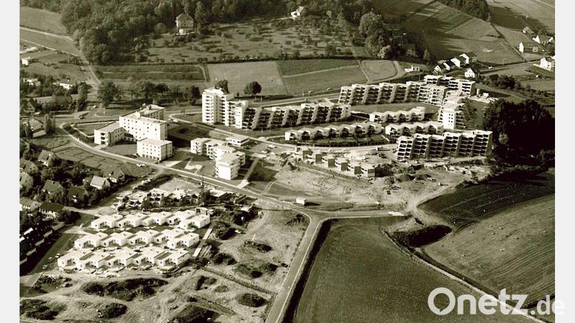 Ambergs "Olympisches Dorf" im Jahr 1973 ist natürlich kein solches. Wo sind wir hier? Luftbild: Werner Lischka