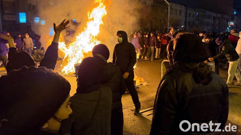 Die Sorge vor einer massiven Eskalation der staatlichen Gewalt im Iran ist groß. Bild: Uncredited/UGC/AP/dpa