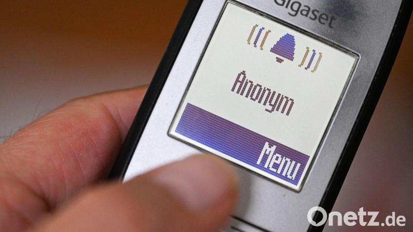 Eine 85-jährige Rentnerin aus Arnschwang durchschaut einen Schockanruf und lässt sich nicht täuschen. Die Polizei warnt vor solchen Betrugsmaschen. Symbolbild: Bernd Weißbrod/dpa