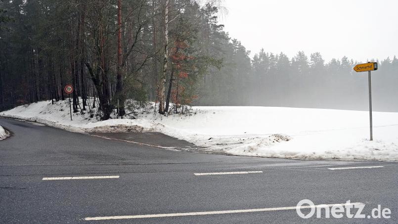 Die Einfahrt auf die Gemeindeverbindungsstraße an der NEW5 bei Trabitz. Bild: jma
