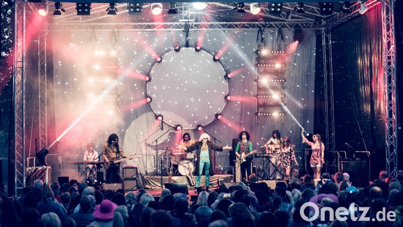 Schlagerspaß mit der Golden Glitter Band Bild: Schafferhof/exb