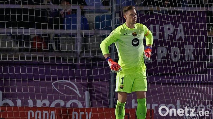 Beim FC Barcelona zuletzt perspektivlos: Torhüter Marc-André ter Stegen. (Archivbild) Bild: Rudy Garcia/AP/dpa