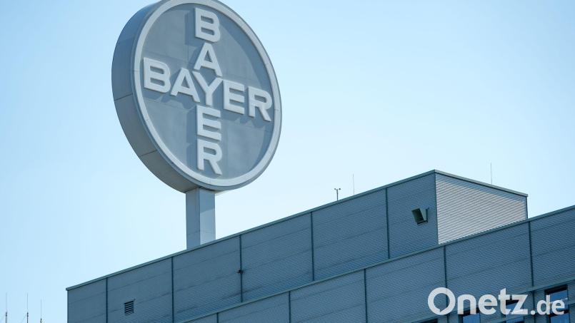 Bayer holte sich die Rechtsstreitigkeiten um den Unkrautvernichter Roundup mit dem Kauf von Monsanto ins Haus. Bild: Hendrik Schmidt/dpa-Zentralbild/dpa