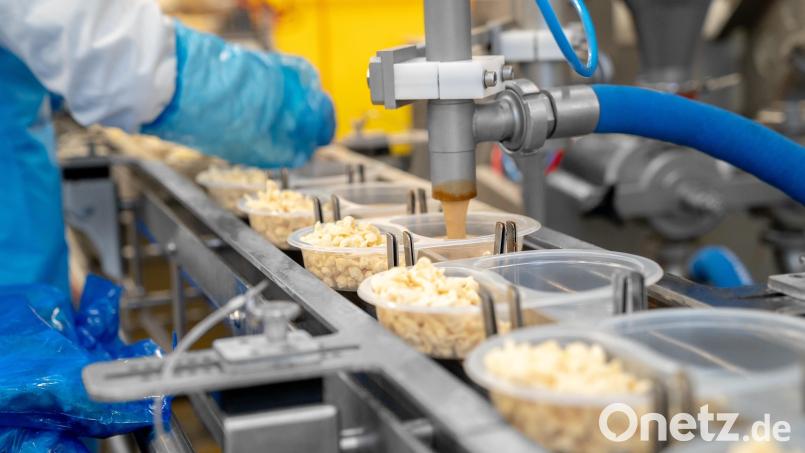 Im Nürnberger Wolf-Standort werden die Fertiggerichte produziert. Die werden zum Beispiel europaweit an die Ikea-Standorte geliefert. Bild: Wolf Essgenuss GmbH