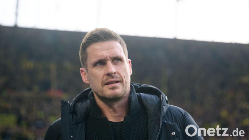 Sebastian Kehl hat beim BVB noch einen Vertrag bis Sommer 2027. Er äußerte sich nun erstmals zu einem angeblichen HSV-Interesse. Bild: Bernd Thissen/dpa