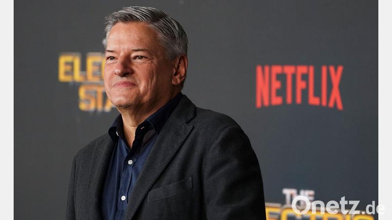 Netflix wolle auch an den Kinokassen gewinnen, versichert Co-Chef Ted Sarandos. (Archivbild) Bild: Jordan Strauss/Invision via AP/dpa