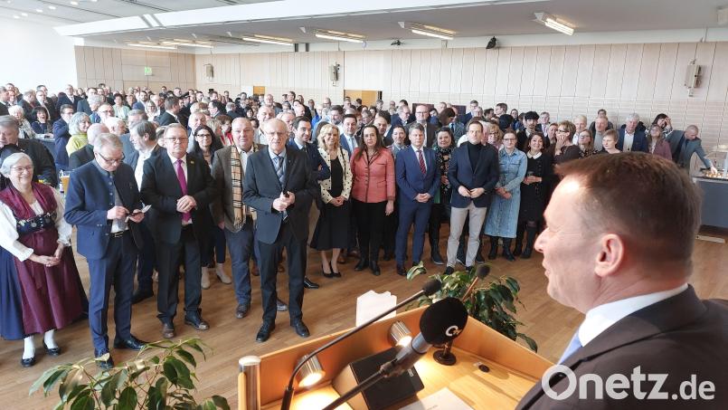 Viele Gäste kamen zum Neujahrsempfang der Stadt Weiden in die Max-Reger-Halle. Bild: Kunz