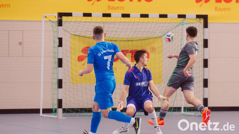 Impressionen von der Oberpfälzer Futsal-Bezirksmeisterschaft 2026 in Wackersdorf. Bild: Philipp Ponader