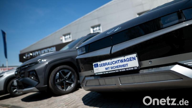 Gebrauchte Stromer könnten durch die neue Elektroautoförderung des Bundes bald noch billiger werden. (Symbolbild) Bild: Fabian Strauch/dpa