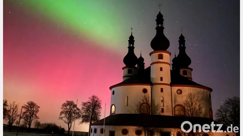 So eine schöne Kulisse für die Kappl bei Waldsassen. Auch hier waren die Polarlichter zu sehen. Bild: Matthias Söllner