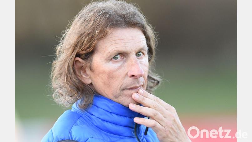 Josef Dütsch soll beim FC Weiden-Ost als Sportlicher Leiter wieder ein Klima des Vertrauens schaffen. Bild: A. Schwarzmeier