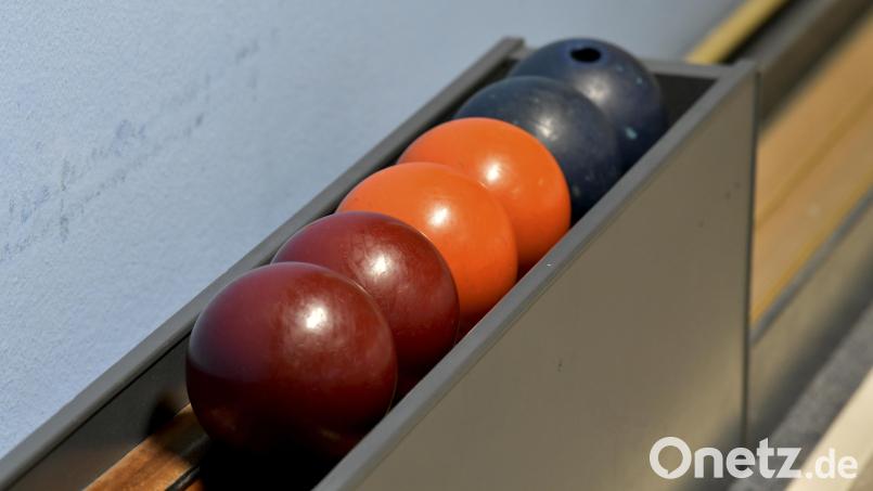 Bei den Kegel-Bezirksmeisterschaften gewannen die Starter des SKV Weiden und Umgebung zwei Titel. Symbolbild: Hubert Ziegler