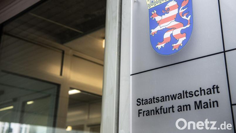 Die Staatsanwaltschaft ermittelt wegen dreifachen Mordverdachts. (Symbolbild) Bild: Boris Roessler/dpa