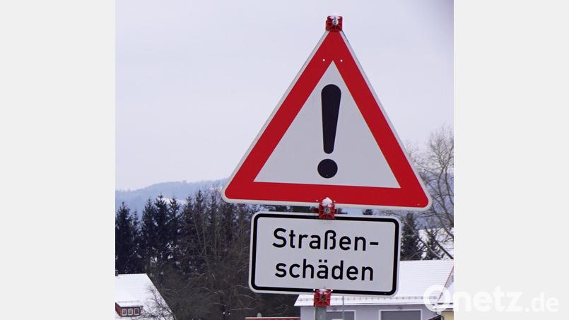 Unbekannte haben im Gemeindegebiet Waldershof Verkehrsschilder gestohlen. Symbolbild: bkr