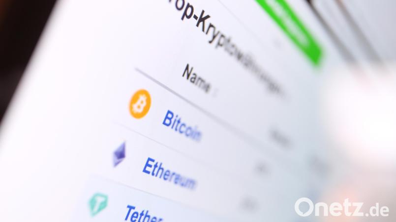 Mehrere Zehntausend Euro hat ein Amberger online investiert – im Glauben, es handele sich um eine seriöse Krypto-Trading-Plattform. In Wirklichkeit steckte eine professionelle, komplex aufgebaute Betrugsstrategie dahinter, die nur schwer zu durchschauen ist. Symbolbild: Karl-Josef Hildenbrand