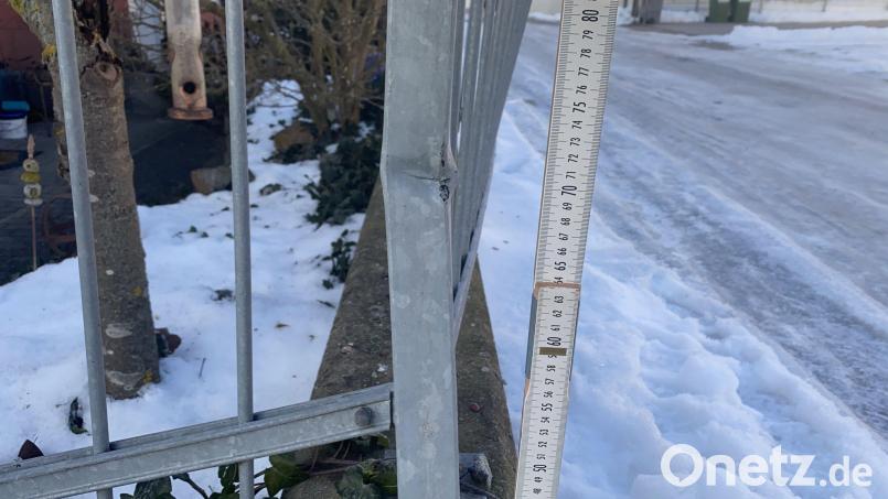 In Schwandorf wurde ein Gartenzaun beschädigt. Symbolbild: PM Fenzl/PI Schwandorf