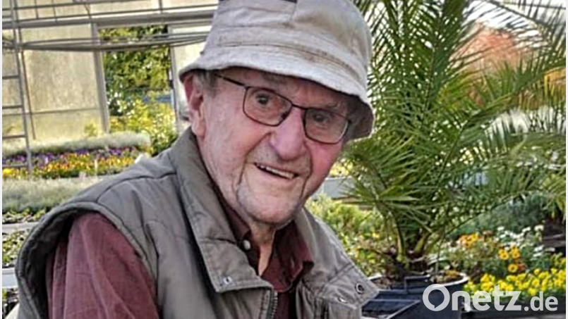 So oft es ging half Georg Gloßner noch in der Gärtnerei mit. Jetzt verstarb mit 90 Jahren. Bild: Gloßner/privat
