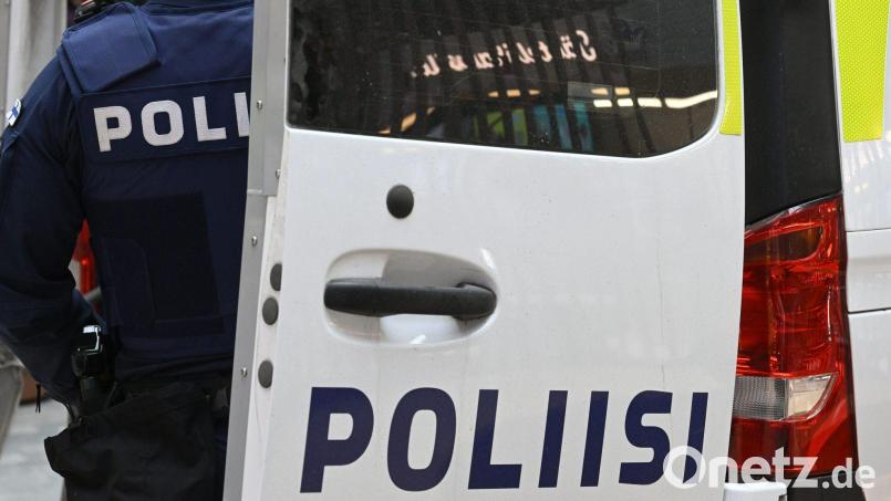 Die finnische Polizei hat einen älteren Mann aus einem Keller gerettet. (Symbolfoto) Bild: Heikki Saukkomaa/Lehtikuva/dpa