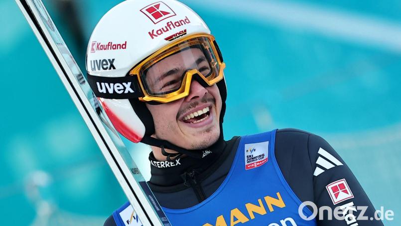 Hat wieder Spaß beim Fliegen: Philipp Raimund. (Archivbild) Bild: Daniel Karmann/dpa